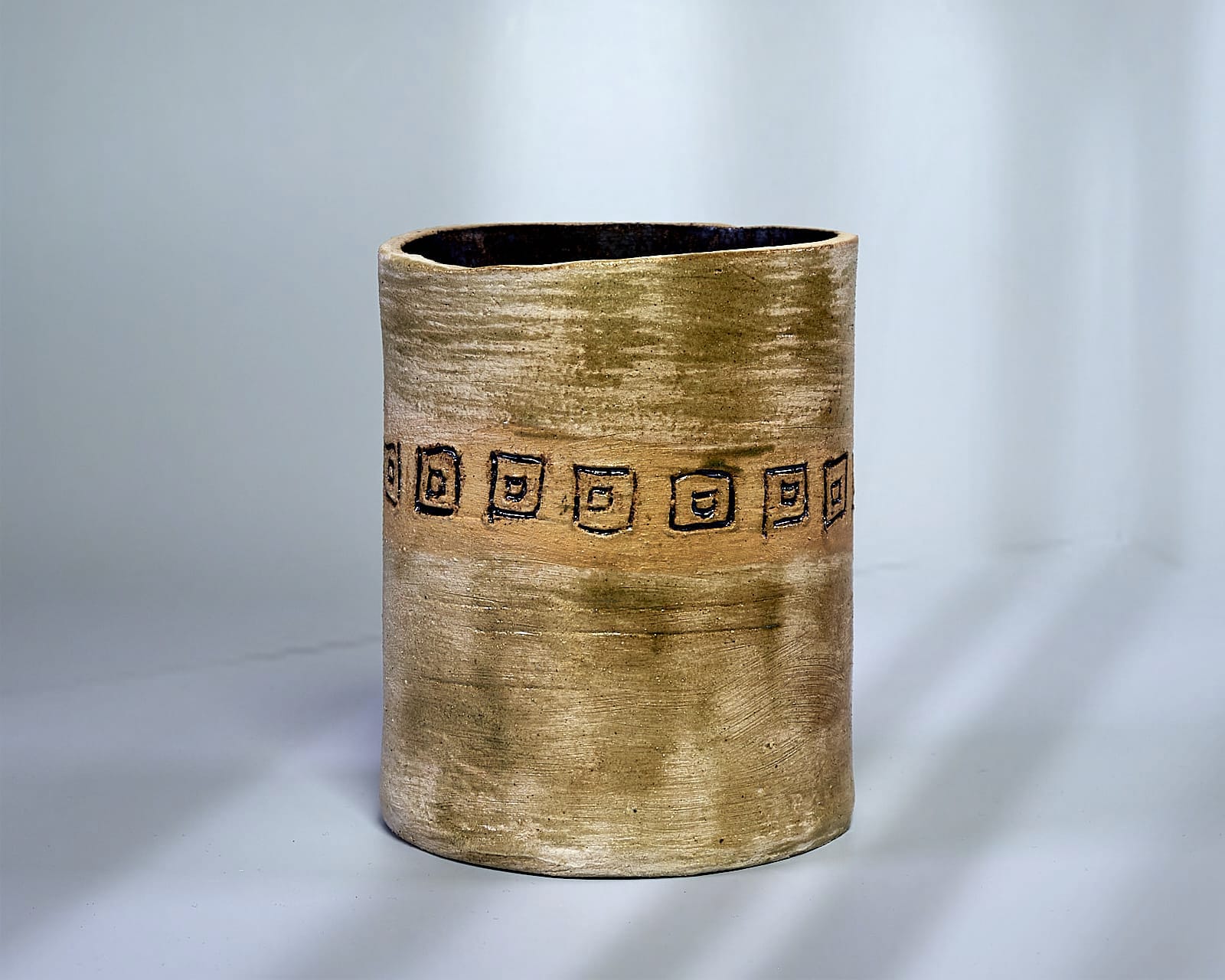 tm-ceramics_Thomas-Meyer_M-C-22-9-03
